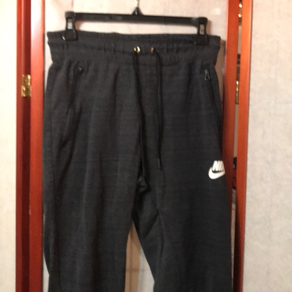 nike grey joggers small